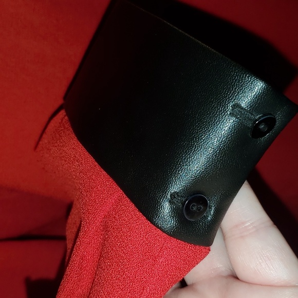 Zara Blouse ❤️ - Picture 2 of 7